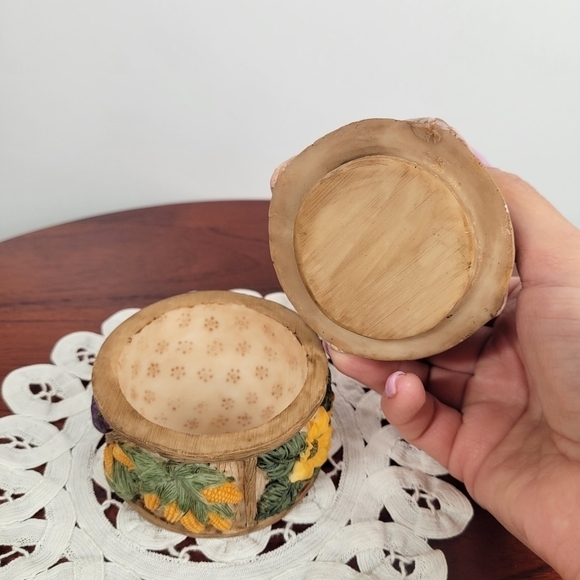 Vintage A. Richesco Corp‎ Resin 3D Autum Harvest Trinket Box 1980s - Picture 7 of 15